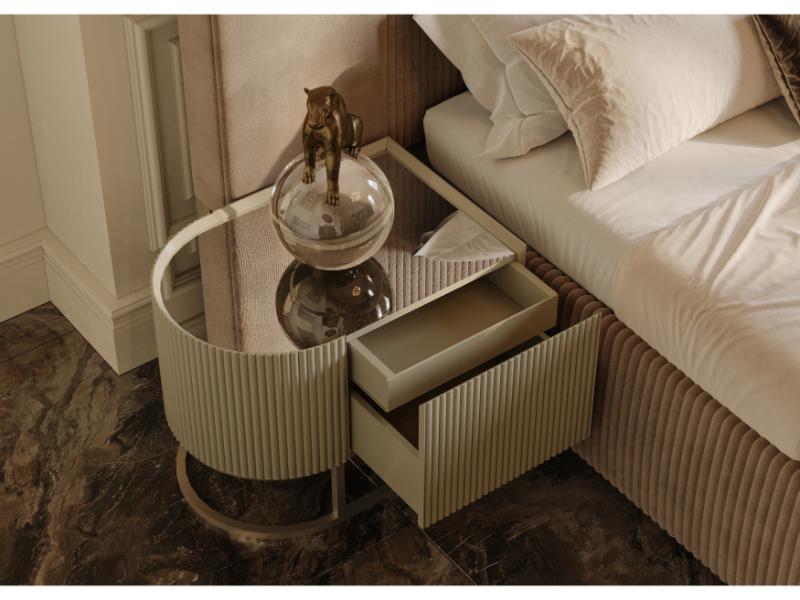 Lyon Cappucino Bedroom