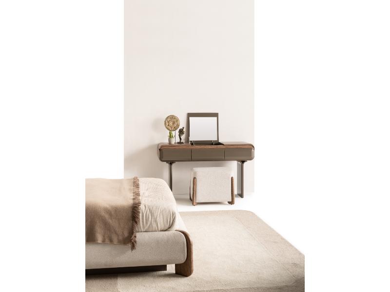 Grande Bedroom
