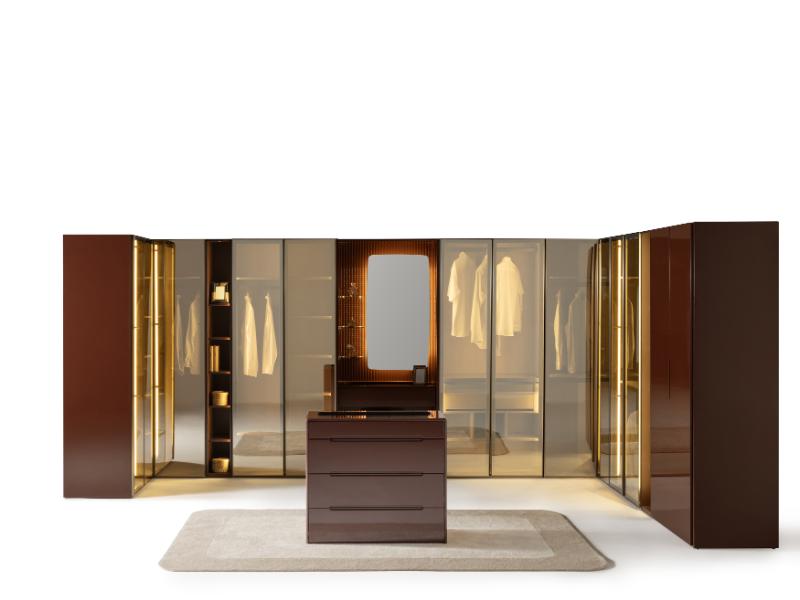 Mocha Burgundy Dressing Room